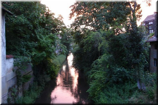 b2007-0074.jpg