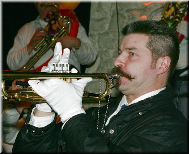 f2006-0017.jpg