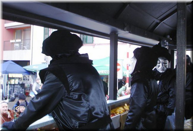 f2006-0058.jpg