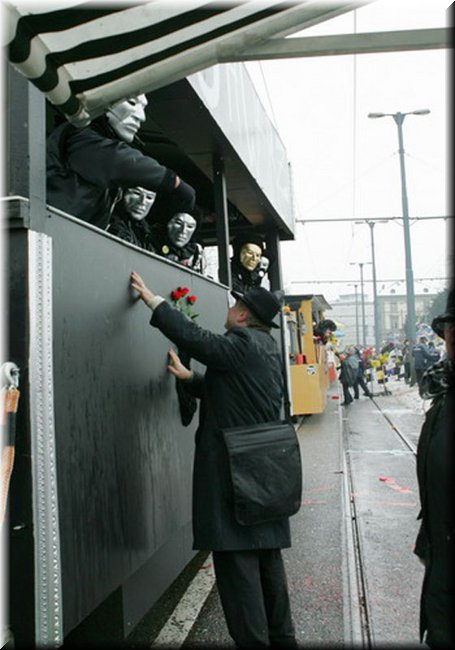 f2006-0133.jpg