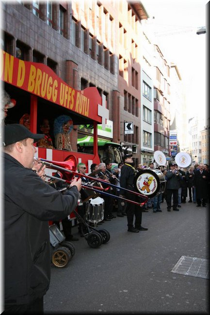 f2008-0081.jpg