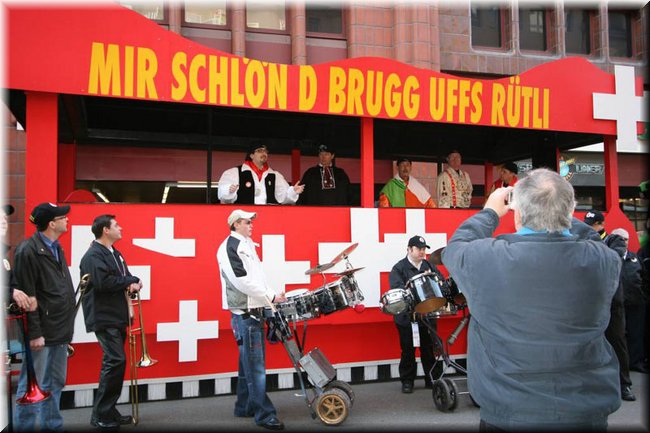 f2008-0086.jpg