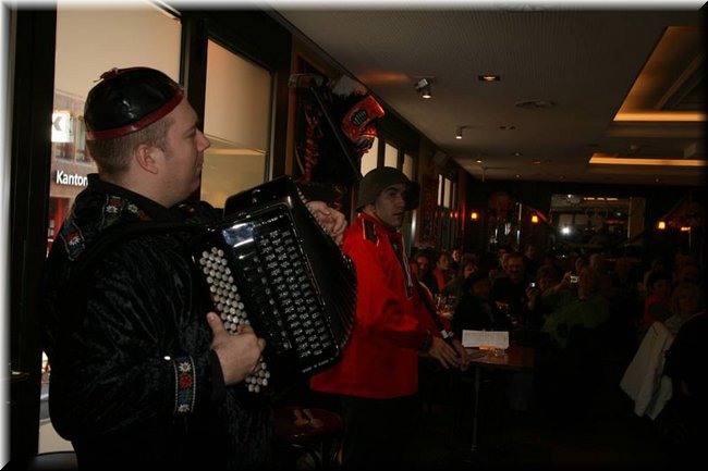 f2008-0133.jpg