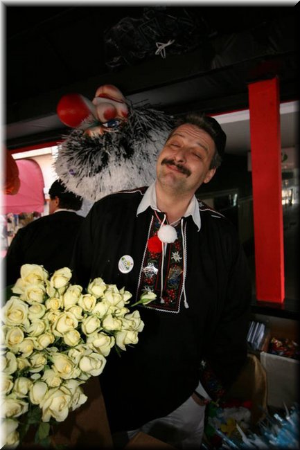f2008-0178.jpg