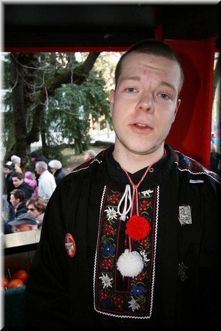 f2008-0189.jpg