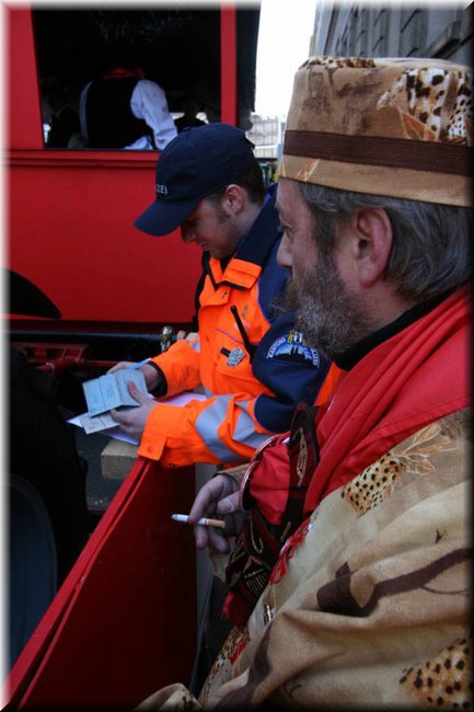 f2008-0192.jpg
