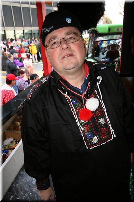 f2008-0199.jpg