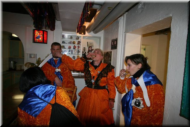 f2008-0260.jpg