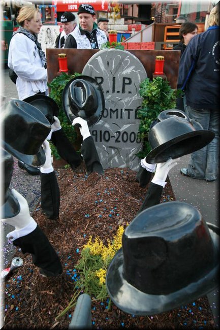 f2008-0277.jpg