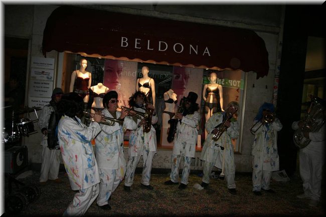 f2008-0398.jpg