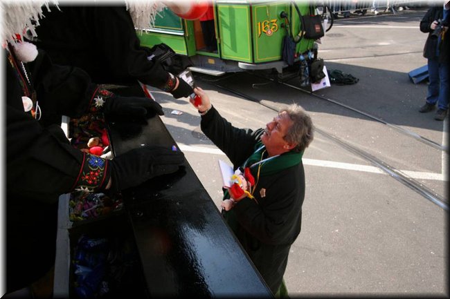 f2008-0423.jpg