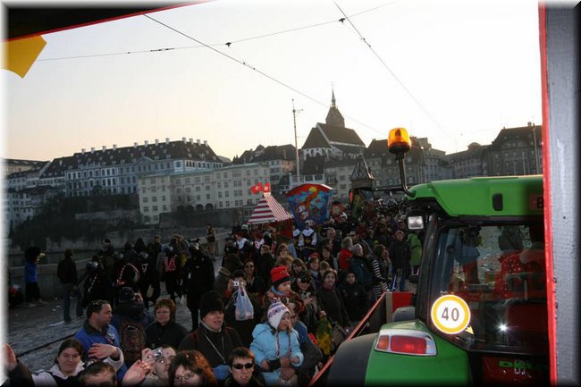 f2008-0448.jpg