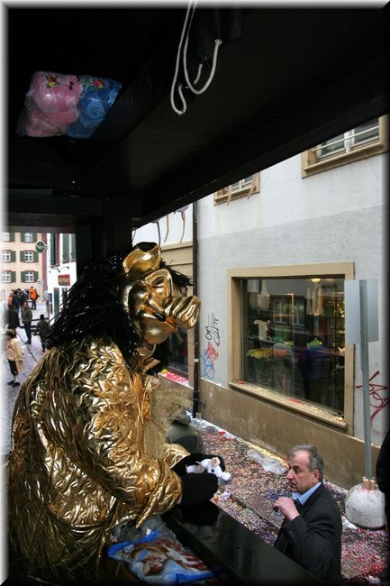 f2009-0018.jpg