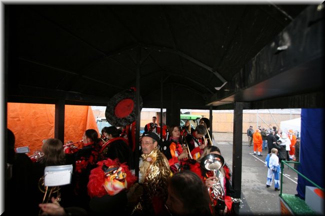 f2009-0080.jpg