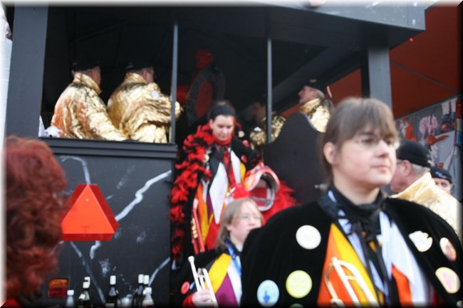f2009-0105.jpg