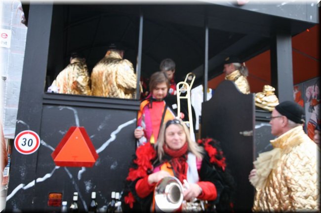 f2009-0108.jpg