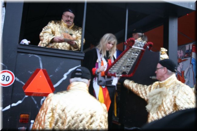f2009-0110.jpg