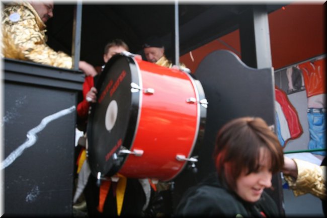 f2009-0116.jpg