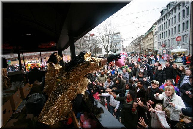 f2009-0185.jpg