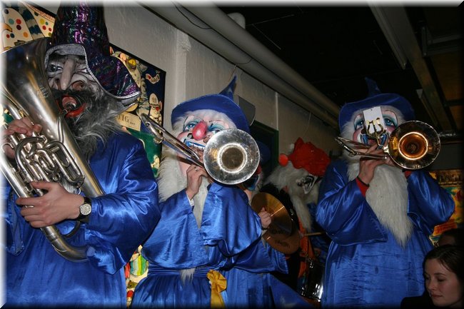 f2010-0104.jpg