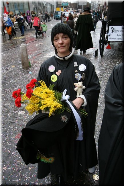 f2010-0127.jpg