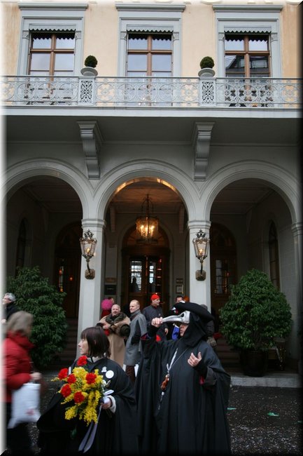 f2010-0132.jpg