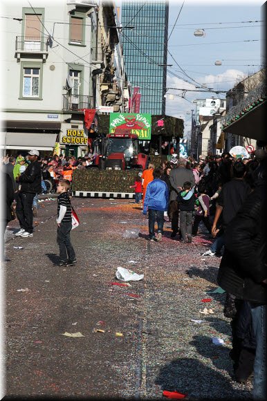 f2011-0008.jpg
