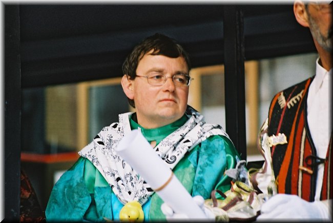 w2003-0054.jpg